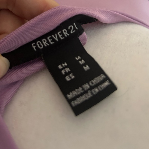 💜Purple cropped tank top💜 - Picture 5 of 5